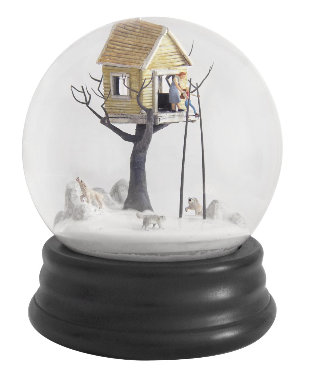 Artwork Traveler 314 this artwork made of Snow globe