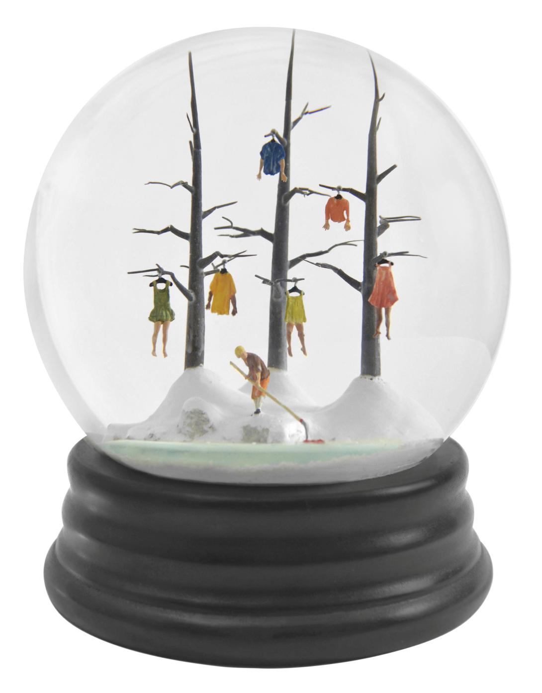 Artwork Traveler 330 this artwork made of Snow globe