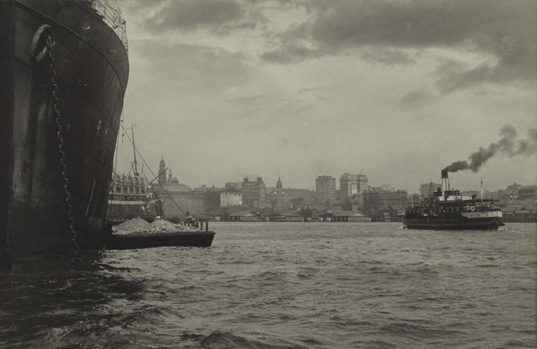 Artwork Circular Quay this artwork made of Bromoil photograph on paper, created in 1915-01-01