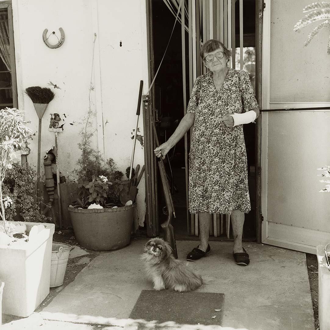 Artwork Mrs O'Hanlon, miner's widow, Mt Isa mine (from 'Journeys north' portfolio) this artwork made of Gelatin silver photograph on paper, created in 1986-01-01