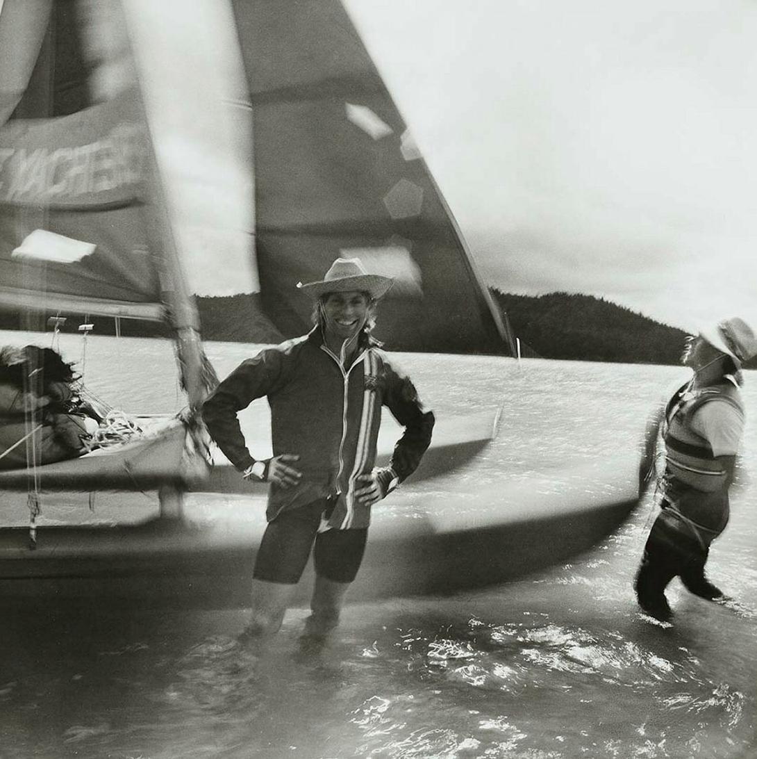 Artwork Long distance catamaran sailors on their way up the north Queensland coast, Henning Island (Whitsunday group) (from 'Journeys north' portfolio) this artwork made of Gelatin silver photograph on paper, created in 1986-01-01