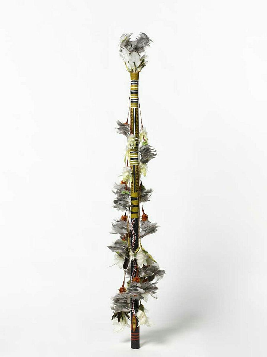 Artwork Banumbirr (Morning Star pole) this artwork made of Wood, bark fibre string, cotton thread, feathers, natural pigments, synthetic polymer paint, created in 1998-01-01