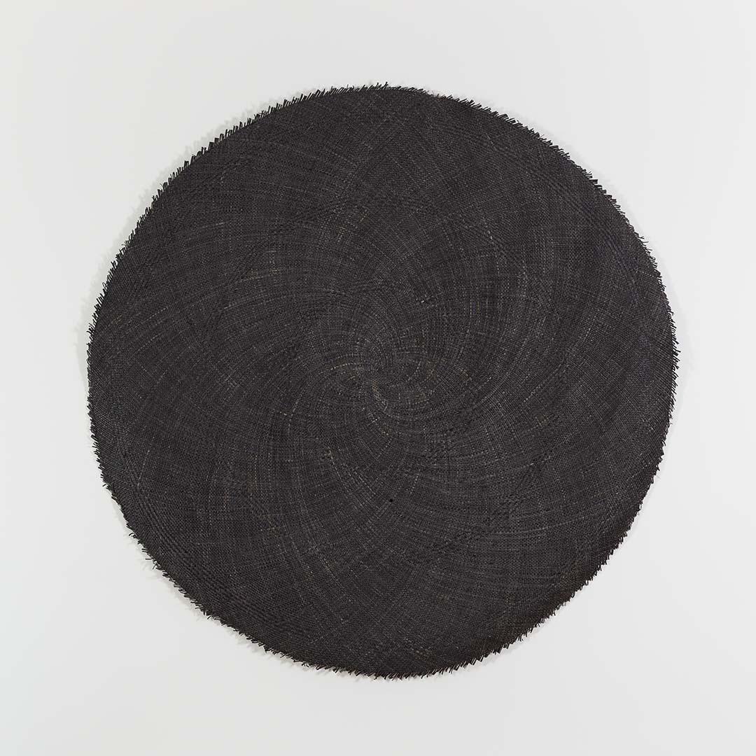 Artwork Ibe nauri (round mat) this artwork made of Mat: Woven somo (black mud-dyed pandanus) fibre, created in 2016-01-01