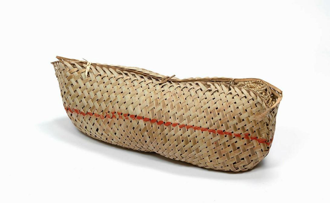 Artwork Ymar (Bride price; Basket with diwarra (shell money)) this artwork made of Diwarra (Nassa callosa and Nassa camelus snail) shells, cane, woven coconut palm leaf, pandanus, string, created in 2018-01-01