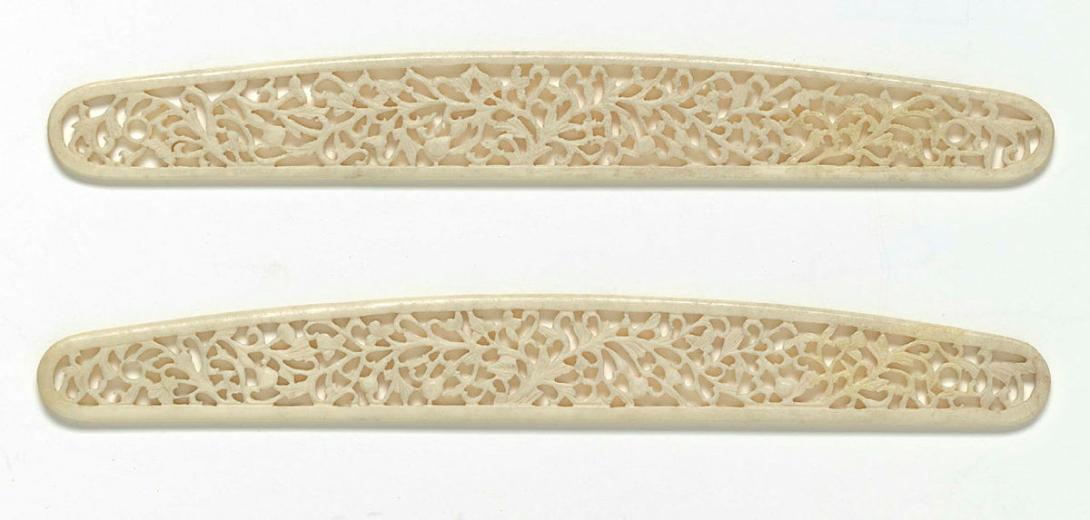 Artwork Page turners this artwork made of Ivory, carved and pierced, created in 1800-01-01