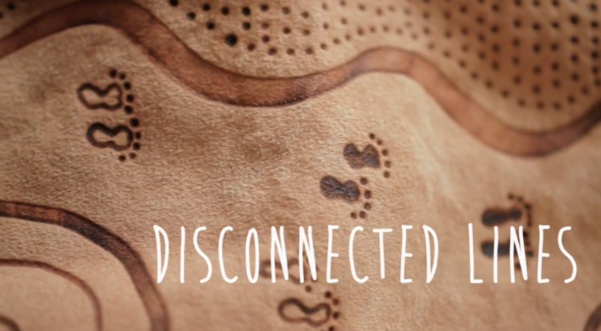 A close-up of a brown cloth

Description automatically generated