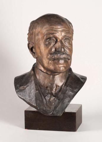 Artwork Portrait of R. Godfrey Rivers this artwork made of Bronze, created in 1925-01-01