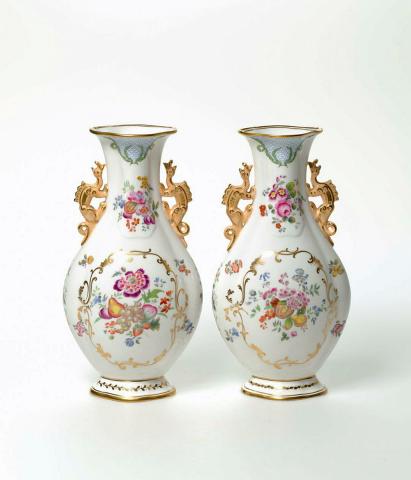 Artwork Pair of vases this artwork made of Porcelain (bone china), flask shaped vase with dragon handles, printed in red and handpainted in overglaze polychrome colours. Gilt details, created in 1840-01-01