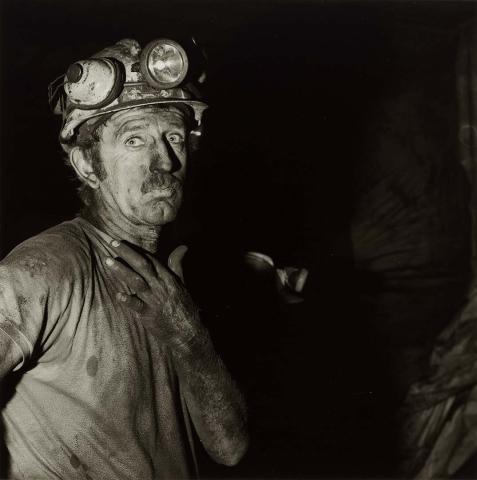 Artwork Harrow Creek mine (from 'Journeys north' portfolio) this artwork made of Gelatin silver photograph on paper, created in 1986-01-01