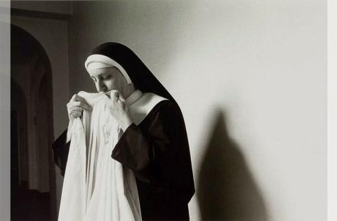 Artwork Untitled (The cowl is the garment traditionally worn for prayer in monastic communities) (from 'In the presence of angels - photographs of the contemplative life' series) this artwork made of Gelatin silver photograph on paper, created in 1988-01-01