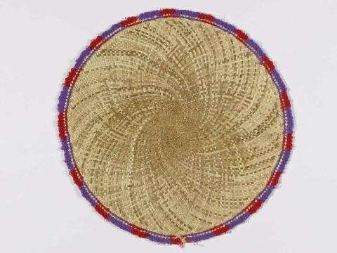 Artwork Round mat this artwork made of Woven pandanus and wool, created in 1979-01-01