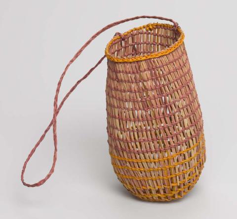 Artwork Kun-madj (Conical basket) this artwork made of Twined pandanus palm leaf with natural dyes, created in 2007-01-01