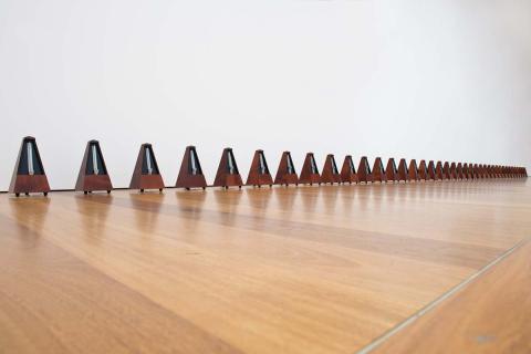 Artwork Work no. 189 this artwork made of 39 metronomes beating time, one at every speed, created in 1998-01-01