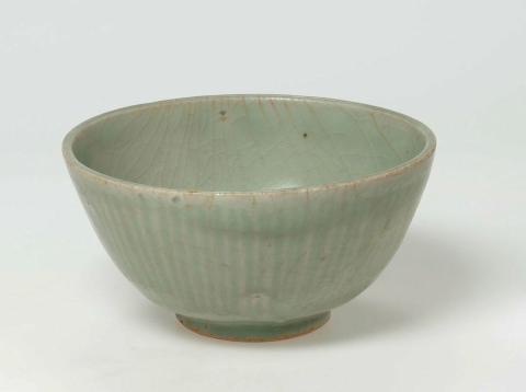 Artwork Bowl this artwork made of Stoneware, celadon crackle glaze with fluted sides, created in 1300-01-01