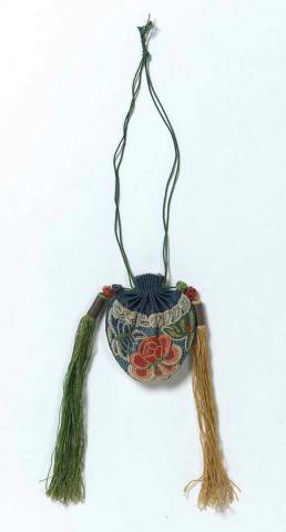 Artwork Pouch used for perfume this artwork made of Silk, pekin knot embroidery, created in 1810-01-01