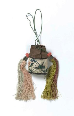 Artwork Purse with grasshopper design this artwork made of Silk, silk gauze, embroidery, beads, created in 1800-01-01