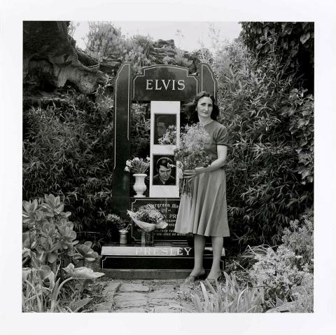 Artwork Lucy Eramo bringing carnations for Elvis on the anniversary of his birthday Elvis Memorial Melbourne this artwork made of Pigment ink print on paper, created in 1990-01-01