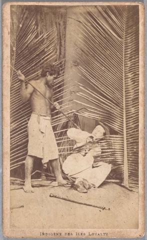 Artwork Indigene des Isles Loyalty (Kanak man with weapon attacking European man) this artwork made of Albumen photograph on paper mounted on card, created in 1865-01-01