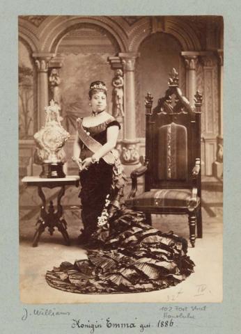 Artwork Queen Emma of Hawai’i, Honolulu this artwork made of Albumen photograph on paper mounted on card, created in 1886-01-01