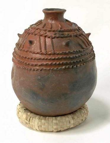 Artwork Saqa water vessel 6 this artwork made of Earthenware, created in 2021-01-01