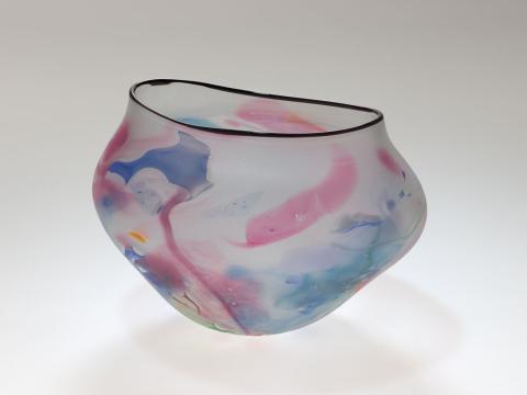 Artwork Glass bowl (from 'Gentle leaves' series) this artwork made of Blown clear and coloured glass, created in 1993-01-01