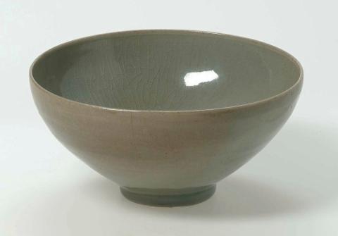 Artwork Celadon bowl this artwork made of Stoneware with celadon glaze