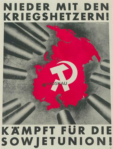 Artwork Nieder mit den kriegshetzern! Kämpft für die Sowjetunion! (Down with the warmongers! Fight for the Soviet Union!) this artwork made of Photo-lithograph on paper, created in 1932-01-01