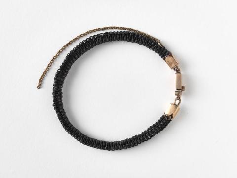 Artwork Mourning bracelet this artwork made of Hair with gold
