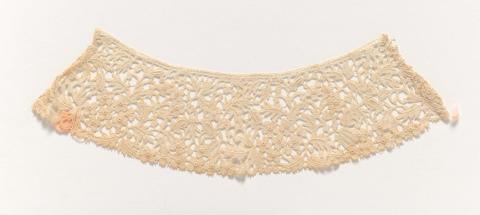 Artwork Collar this artwork made of Linen machine made lace, created in 1870-01-01