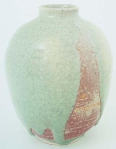 Artwork Pot this artwork made of Porcellaneous stoneware thrown with crystalline chun glaze and reduced copper glaze
