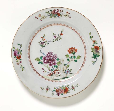 Artwork Plate this artwork made of Porcelain, wheelthrown with grey glaze and polychrome and gilt floral decoraton, brown rim, created in 1700-01-01