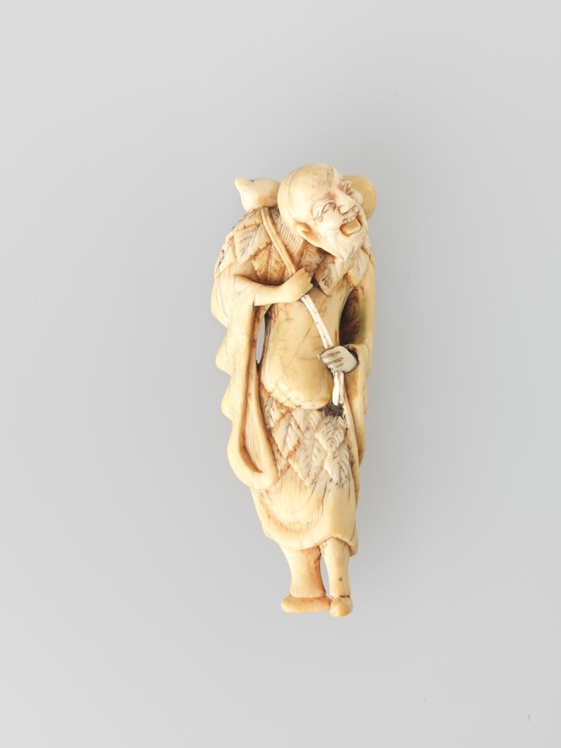 Artwork Netsuke:  (sennin (monk)) this artwork made of Carved ivory, created in 1800-01-01