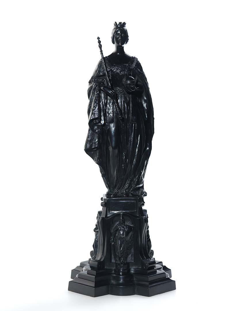 Artwork Queen Victoria at her coronation this artwork made of Bronze, cast, shell, created in 1897-01-01