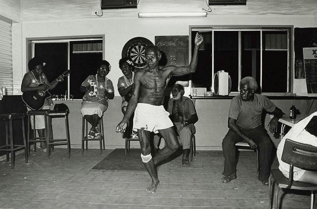 Artwork Man dancing, Thursday Island, Torres Strait (from 'Journeys north' portfolio) this artwork made of Gelatin silver photograph on paper, created in 1987-01-01