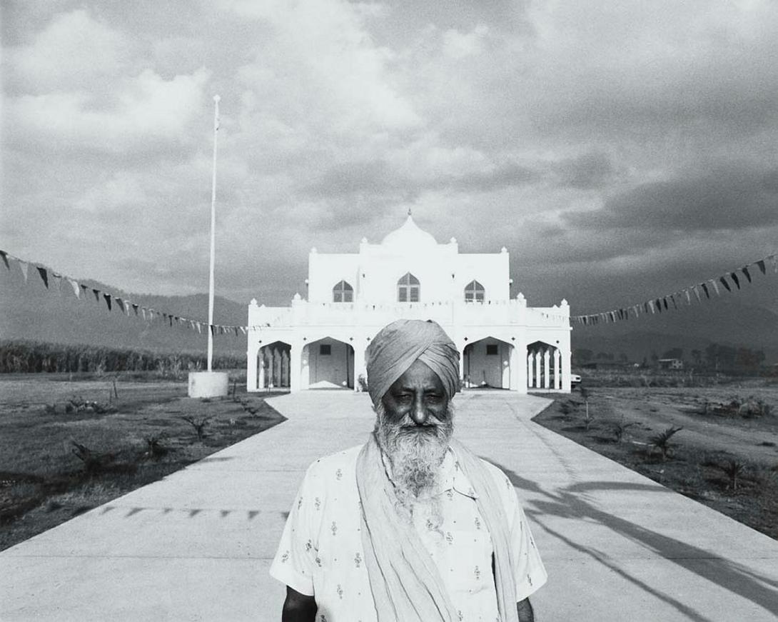 Artwork Karnal Singh, cane farmer, Gordonvale (from 'Journeys north' portfolio) this artwork made of Gelatin silver photograph on paper, created in 1986-01-01