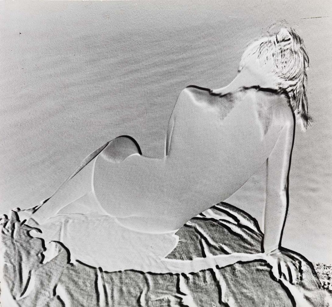 Artwork (Reclining nude) this artwork made of Gelatin silver photograph, printed in bas relief on paper, created in 1934-01-01
