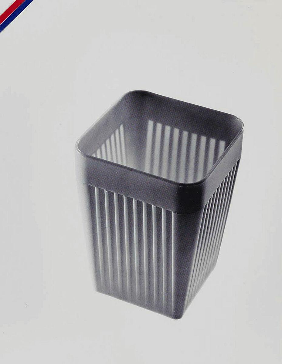 Artwork Wastebasket (from 'Hommage à Arthur Köpcke' (Hommage to Arthur Kopcke) portfolio) this artwork made of Offset print on paper, created in 1979-01-01