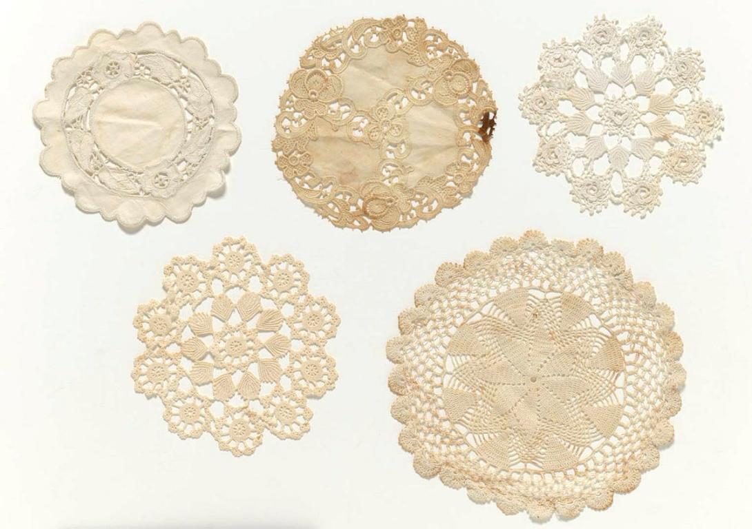 Artwork Set of five d'oyleys this artwork made of Linen with lace detailing, created in 1925-01-01
