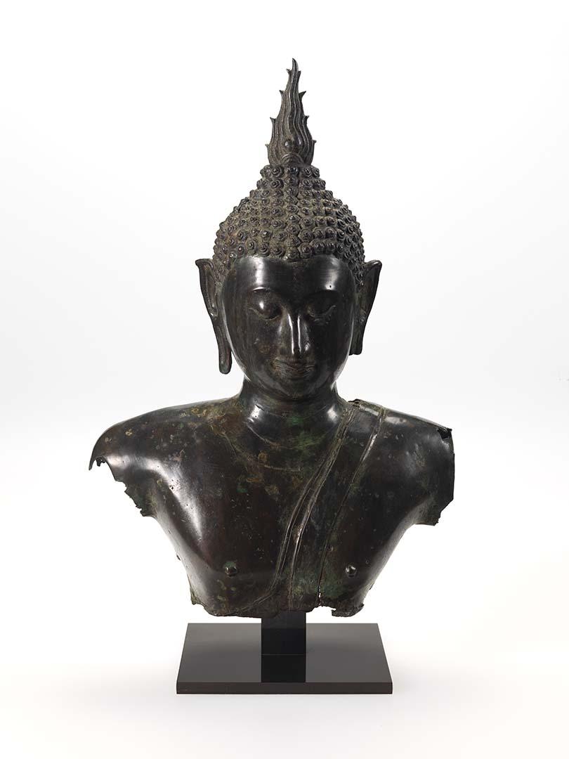 Artwork Bust of the Buddha this artwork made of Bronze, created in 1400-01-01