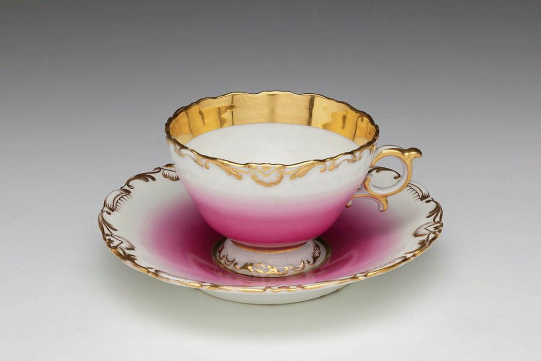 Artwork Cup and saucer this artwork made of Hard-paste porcelain with polychrome overglaze colours and gilt details, created in 1850-01-01