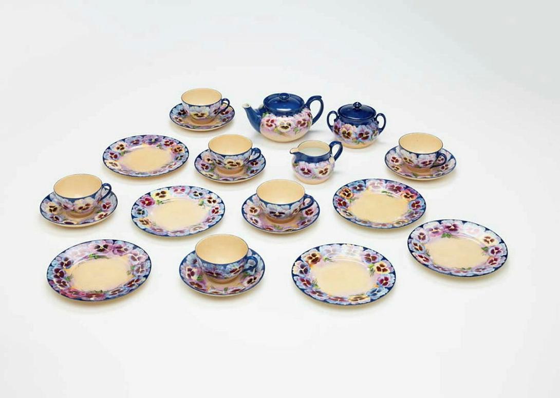 Artwork Pansy tea service this artwork made of Porcelain with polychrome overglaze, created in 1927-01-01