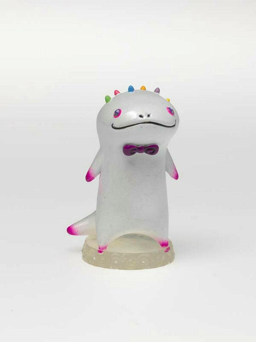 Artwork artelligent city / Shacho (from the 'SUPERFLAT MUSEUM' series by Takashi Murakami) this artwork made of Figurine (lacquer paint, PVC plastic, ABS plastic), white cardboard box, leaflets, created in 2003-01-01