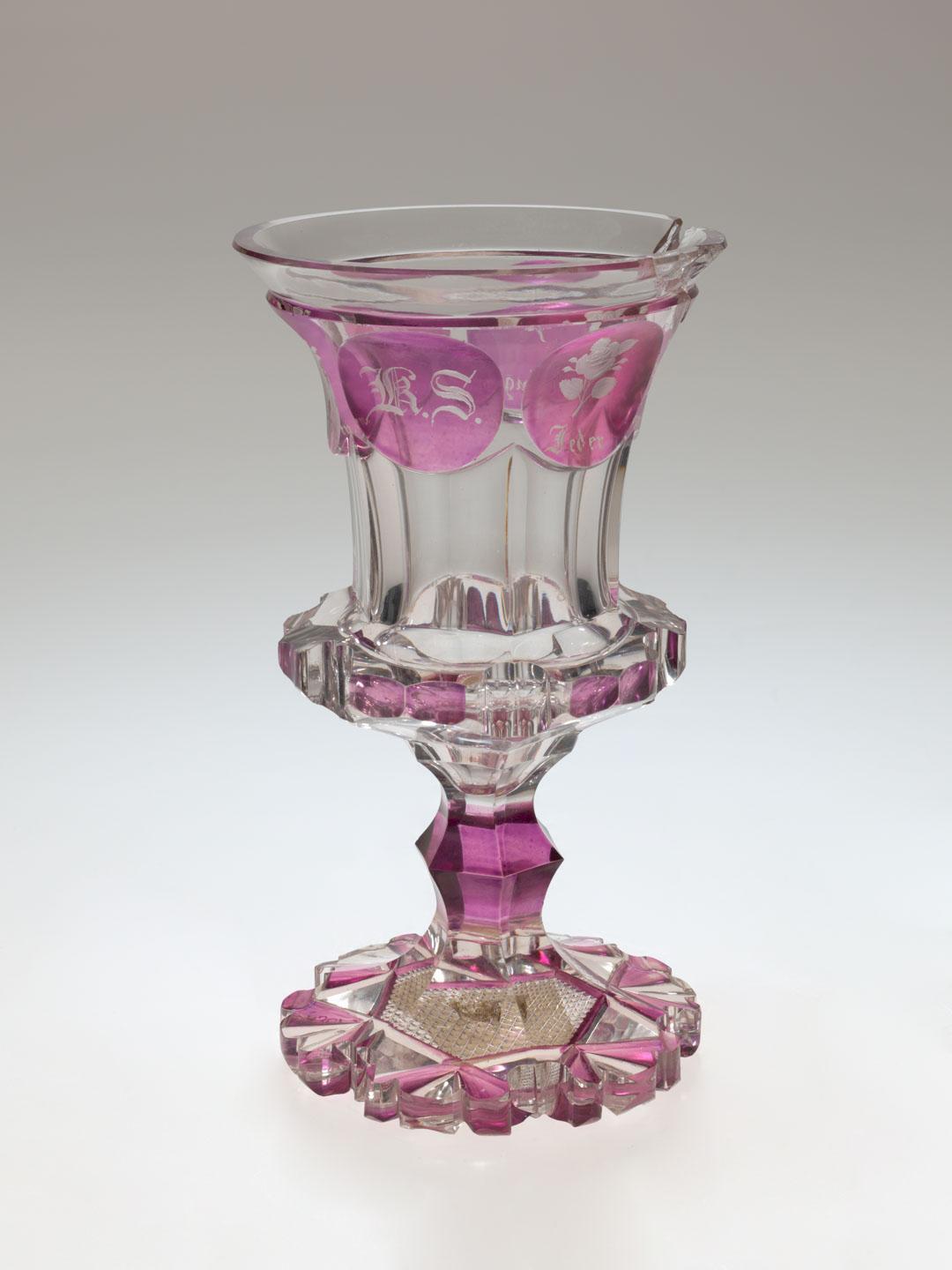 Artwork Beaker this artwork made of Clear glass painted mauve and engraved with floral motifs, created in 1840-01-01